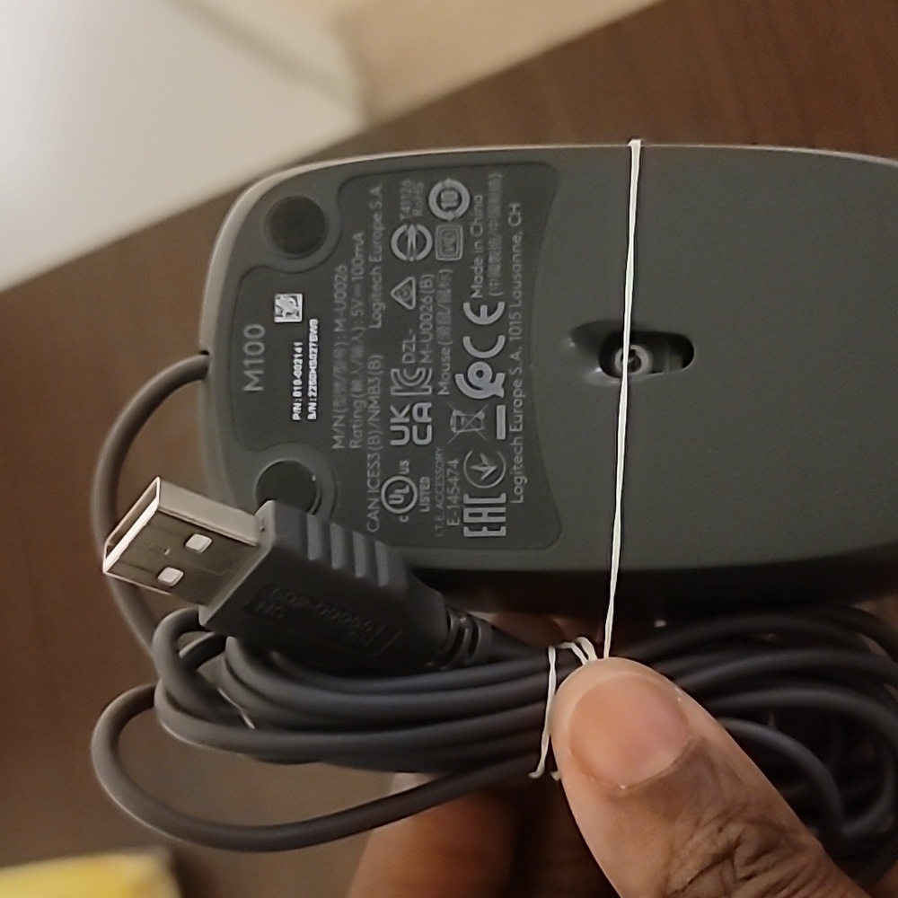 Logitech Mouse - Picture 2 of 4